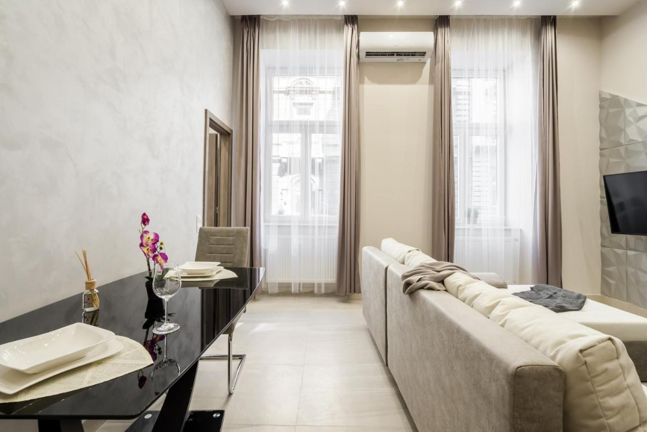 Chic Comfort Suite For 6 By Oktogon Budapest Exterior foto